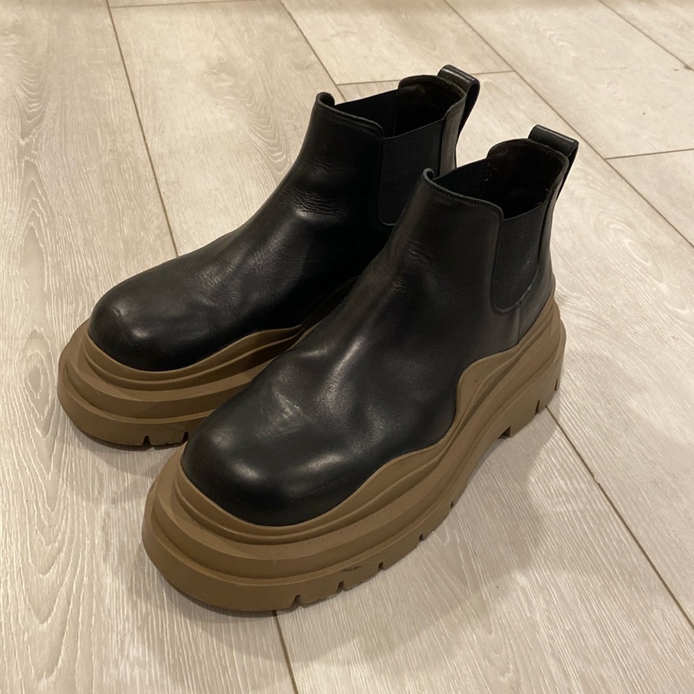 BOTTEGA BOOTS